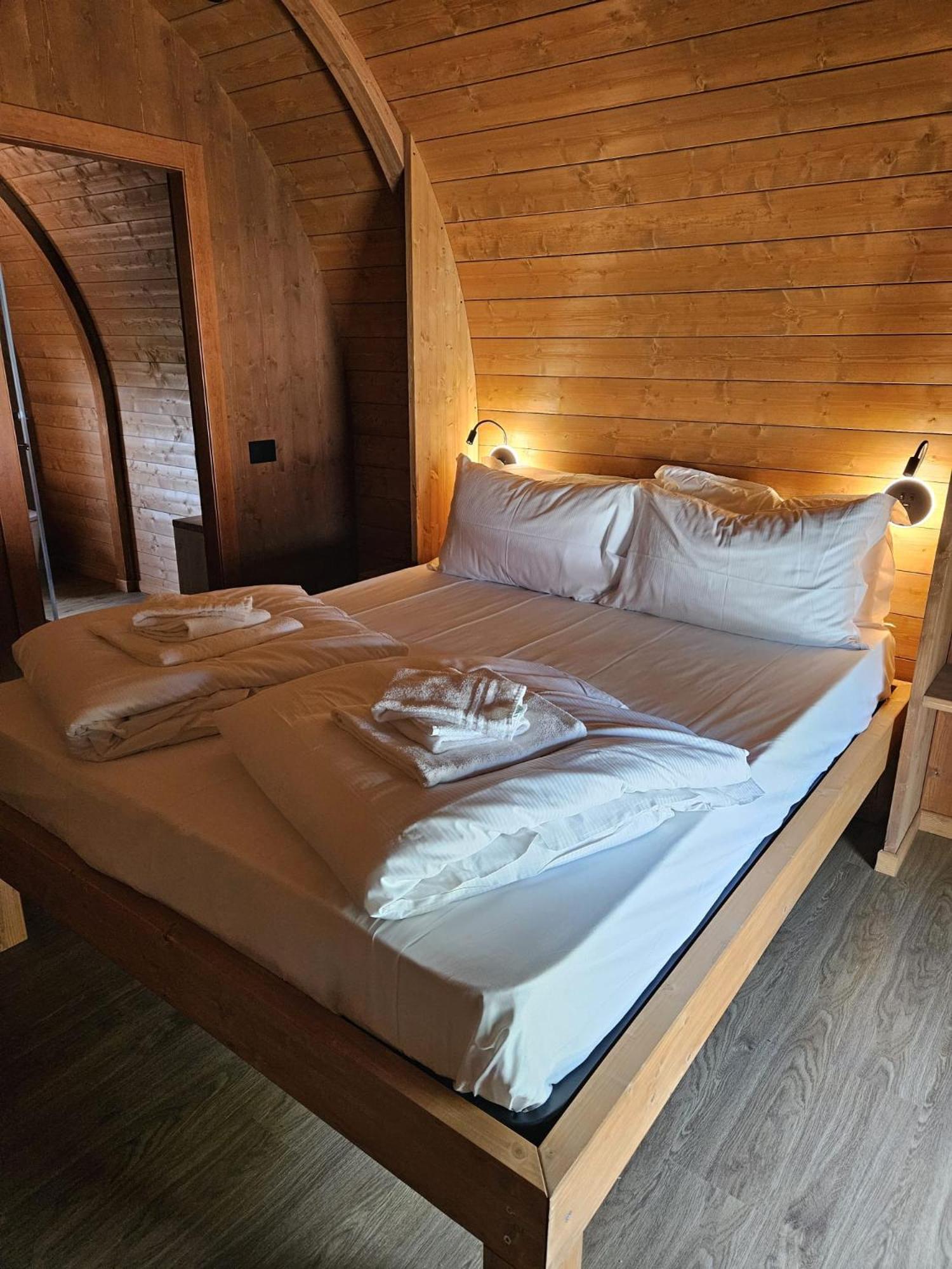 Vicolungo Glamour Lodge & Spa - Free Spa Hot Tub E Sauna Kültér fotó